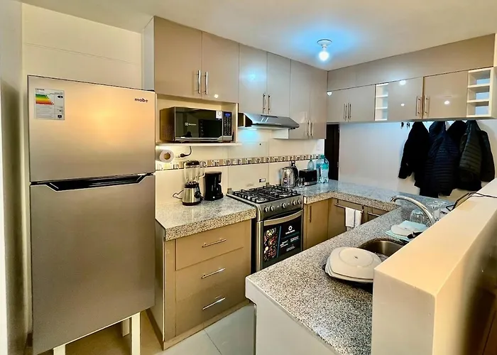 Private Bedroom 1 - Shared With 2 Bedrooms Appartamento