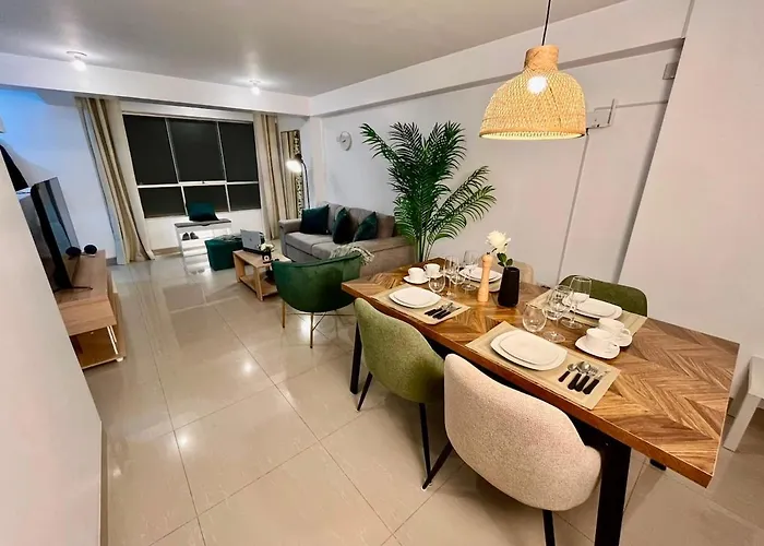 Private Bedroom 1 - Shared With 2 Bedrooms Appartamento Cuzco